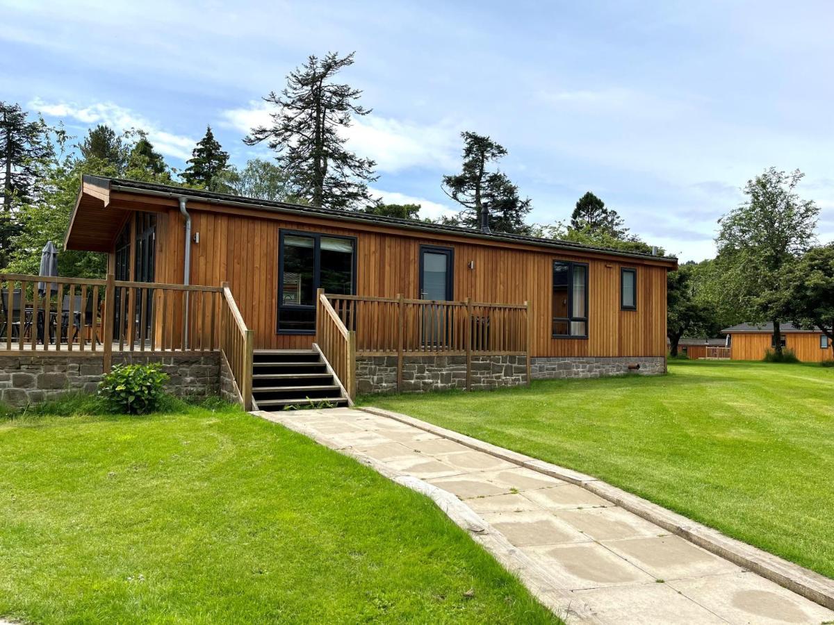 Skyline Lodge Loch Lomond Castle Lodges Balloch Exteriér fotografie